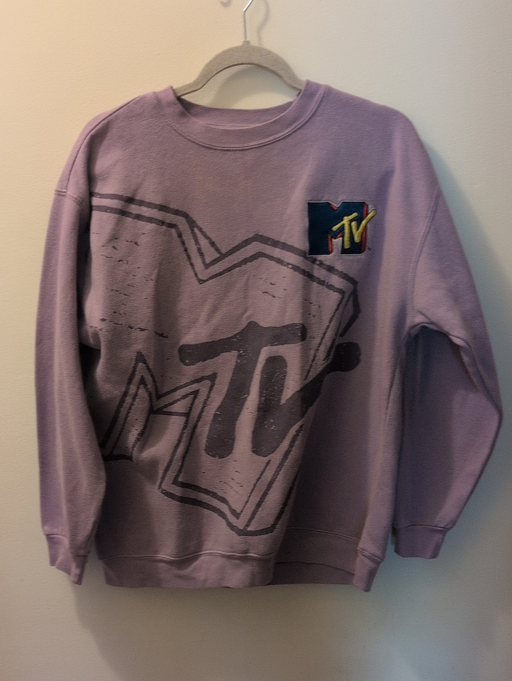 MTV Lavender Graphic Crewneck Sweatshirt